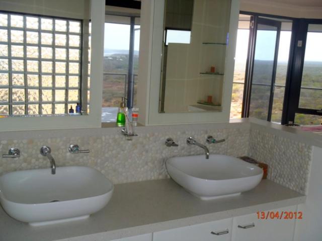 Eco Haven Retreat Apartment คาร์ลแบร์รี ภายนอก รูปภาพ